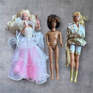 Barbie Hollywood Hair 1992, Dance Magic Barbie 1989, Mattel HS Musical Chad 2007